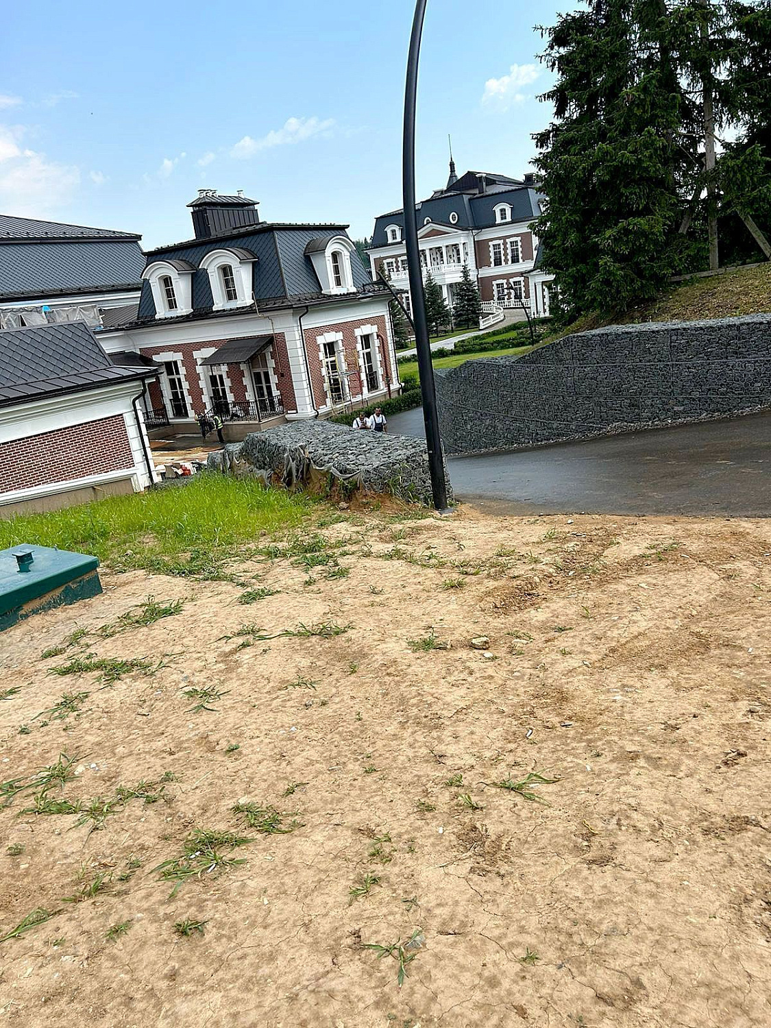 Подъемники для люстр в загородную резиденцию - МО, кп "Горки-10" 